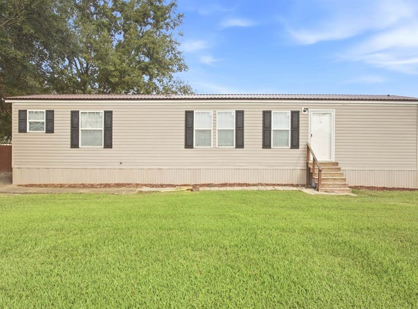 1315 Eugene Soileau, Washington, LA 70589