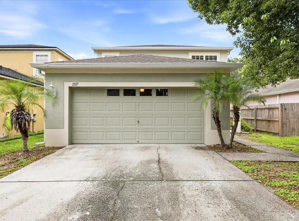 1717 MOSAIC FOREST Drive, SEFFNER, FL 33584