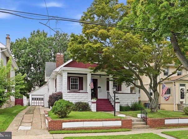 208 PENN BLVD, LANSDOWNE, PA 19050