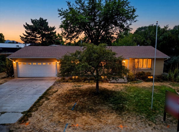 160 E 100 N, Pleasant Grove, UT 84062