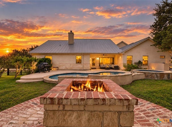 123 Grosbeak Drive, Spring Branch, TX 78070