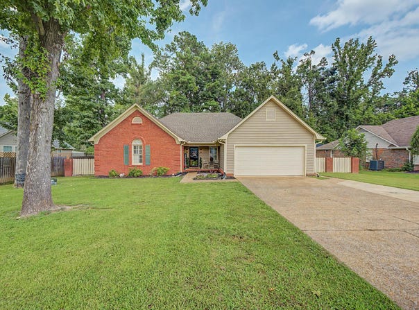 1004 Primrose Cv, Corinth, MS 38834