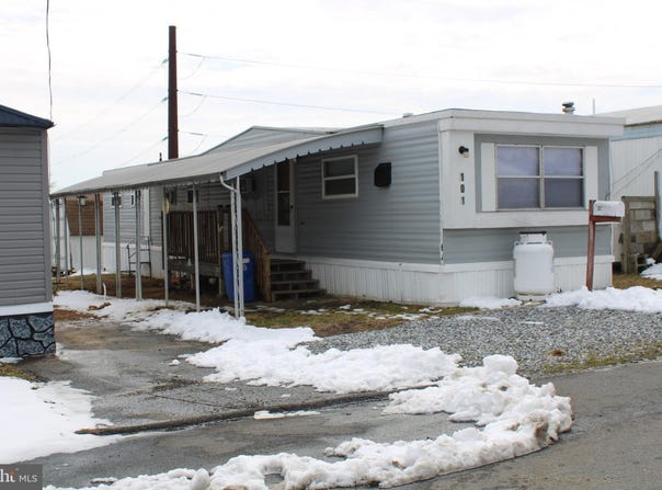 4300 W 9TH Street, MARCUS HOOK, PA 19061