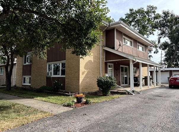 4019 Judd Avenue, Schiller Park, IL 60176
