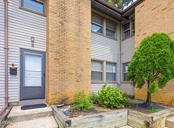 3 Rebecca Court, Old Bridge, NJ 08857