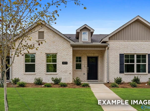 407 Clyde Lane, Hartselle, AL 35640