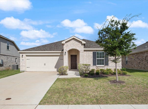 1609 Silas Drive, Forney, TX 75126