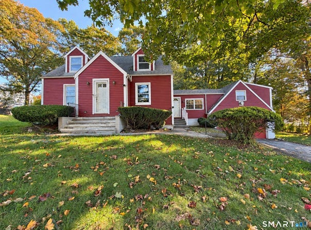 3456 E Main Street, Bridgeport, CT 06610