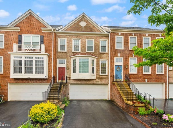 42685 ROLLING ROCK Square, CHANTILLY, VA 20152