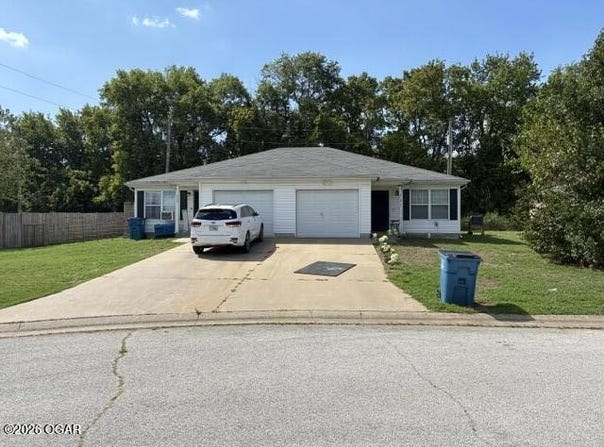 200-202 Haley Place, Carl Junction, MO 64834
