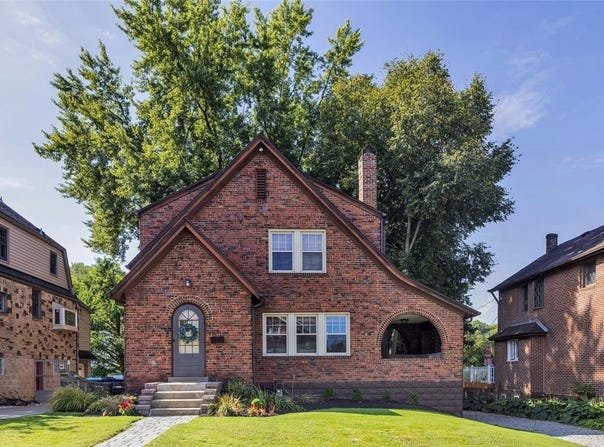 1514 Maple Ave, Penn Hills, PA 15147