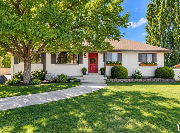 360 E CENTER St, Centerville, UT 84014