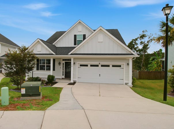 108 Barbour Court, Moncks Corner, SC 29461