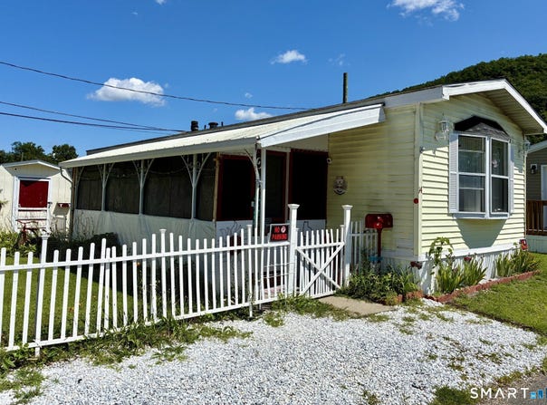 14 Third Street, Beacon Falls, CT 06403