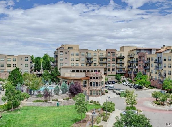 9019 E Panorama Circle D207, Englewood, CO 80112