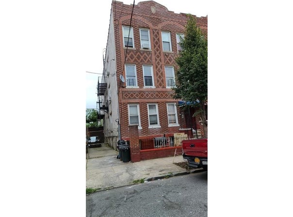 197 E 52nd Street, Brooklyn, NY 11203
