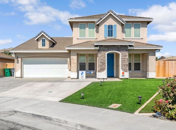 1079 San Jose Avenue, Madera, CA 93637