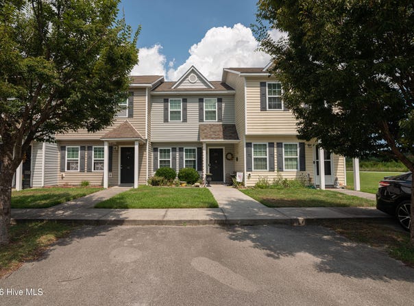 311 Burley Drive, Hubert, NC 28539