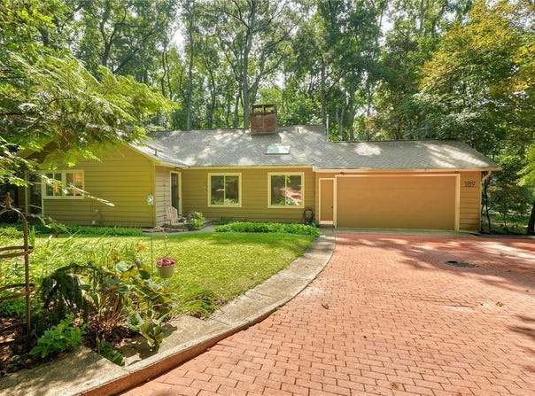 189 Dickinson Road, Webster, NY 14580