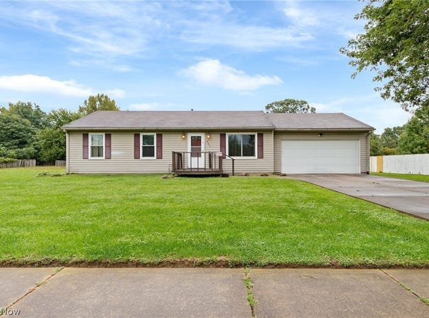 289 ELSON AVENUE, BARBERTON, OH 44203