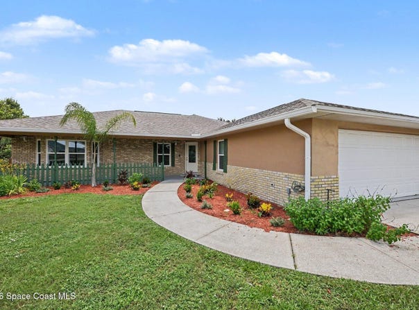 1019 Mandarin Drive NE, Palm Bay, FL 32905