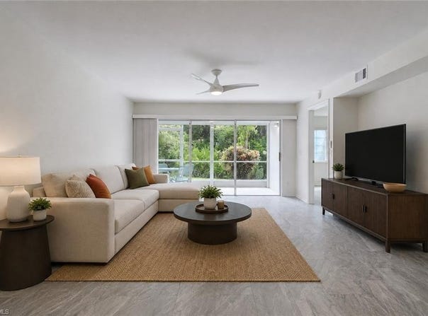 228 Belina Dr, NAPLES, FL 34104