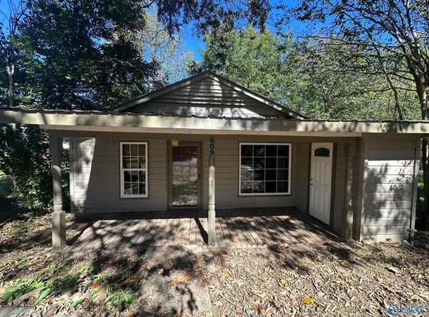 609 Center Street, Scottsboro, AL 35768