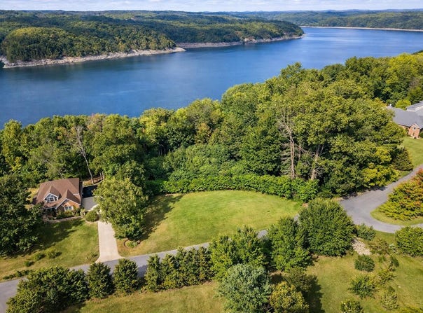 372 & 348 Colson Drive, Bronston, KY 42518