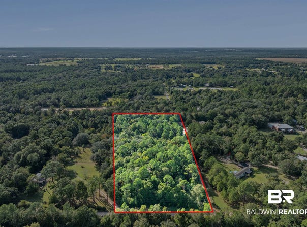 Route Road, Lillian, AL 36549