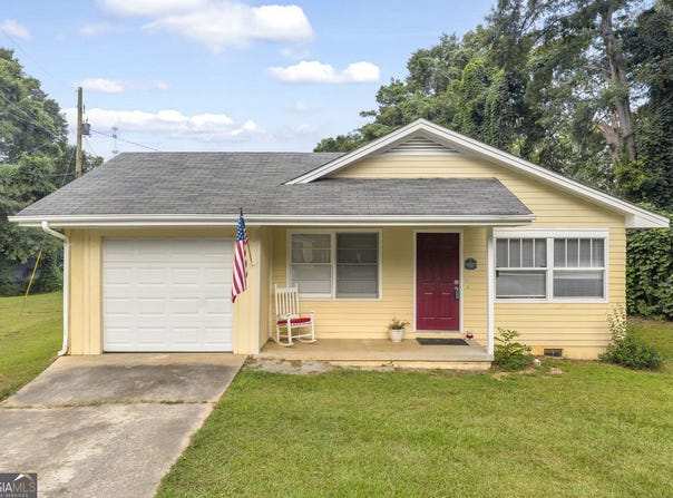 514 S Broad Street, Toccoa, GA 30577
