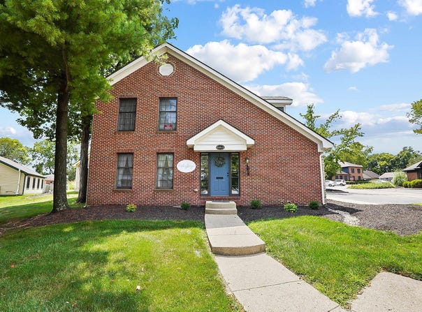 848 E Franklin Street, Centerville, OH 45459