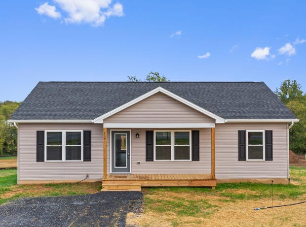 251 HOLLY HILL ST, BROADWAY, VA 22815
