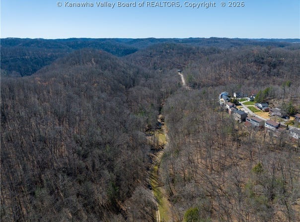 Brookstone Road, Charleston, WV 25304