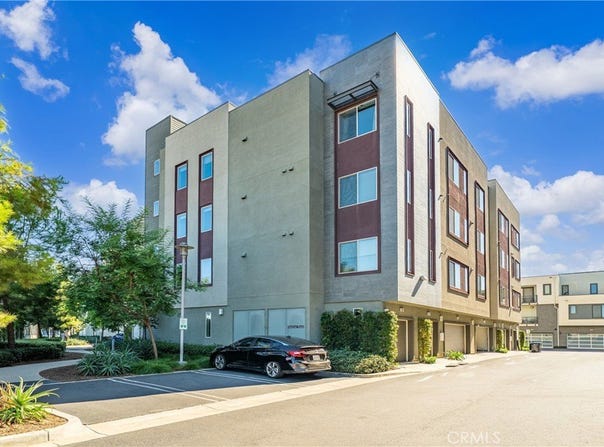 127 Bowery, Irvine, CA 92612