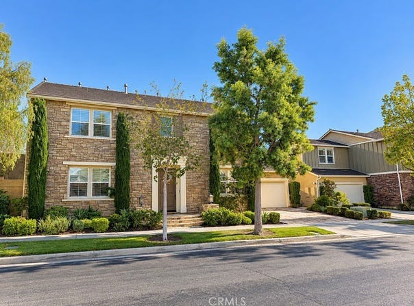 168 Loneflower, Irvine, CA 92618