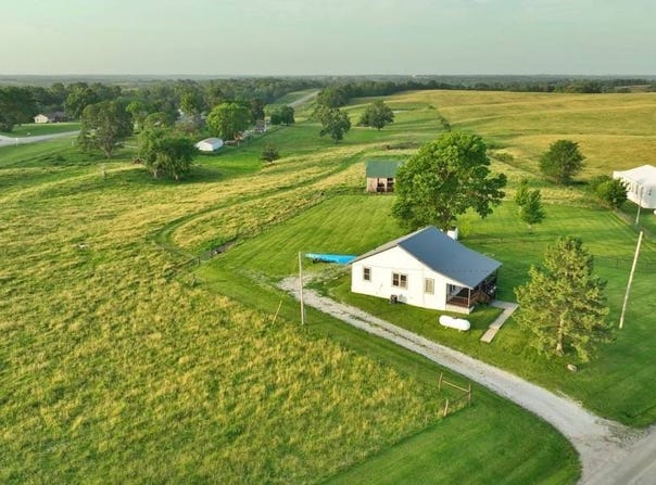 22196 Highway K, Mercer, MO 64661