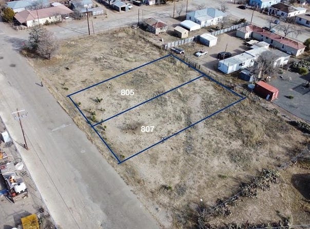 807 W Galveston St, Marfa, TX 79843