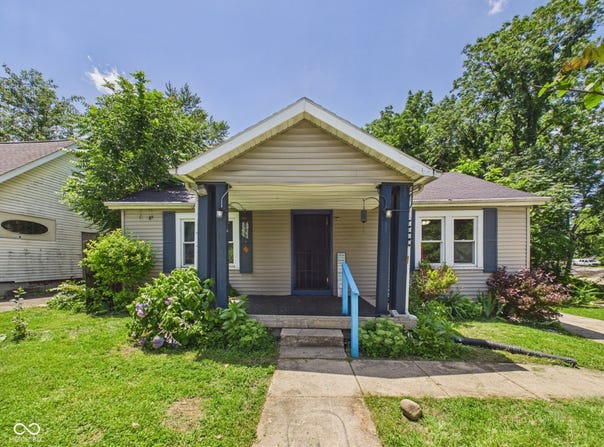 9 Dixie Drive, Anderson, IN 46016