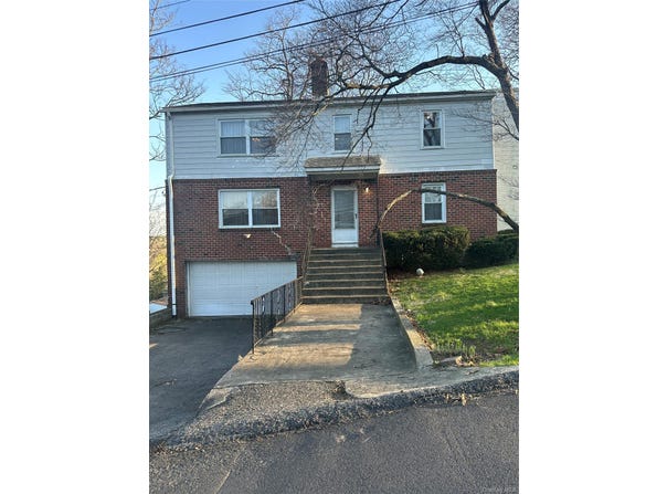 94 Patmore Avenue, Yonkers, NY 10710