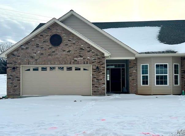 105 Bluffview Drive, Troy, MO 63379