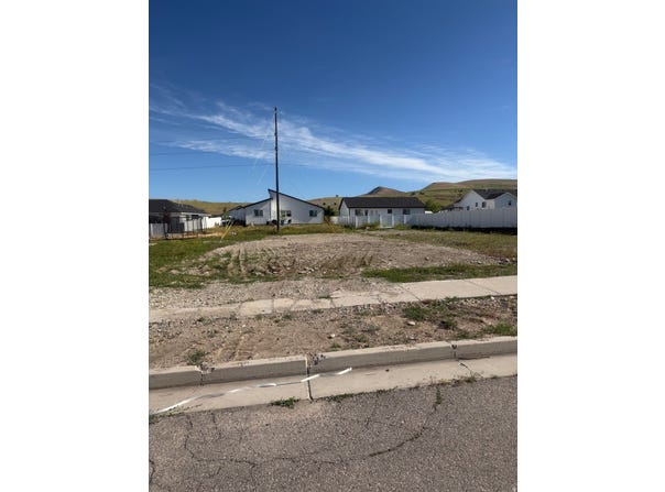 527 E 620 N, Smithfield, UT 84335