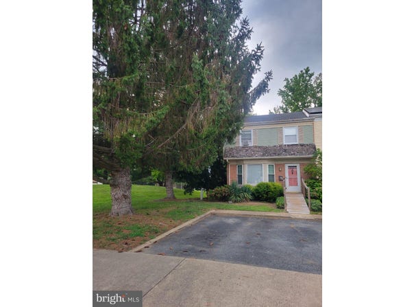 27 HERITAGE Drive, DOVER, DE 19904
