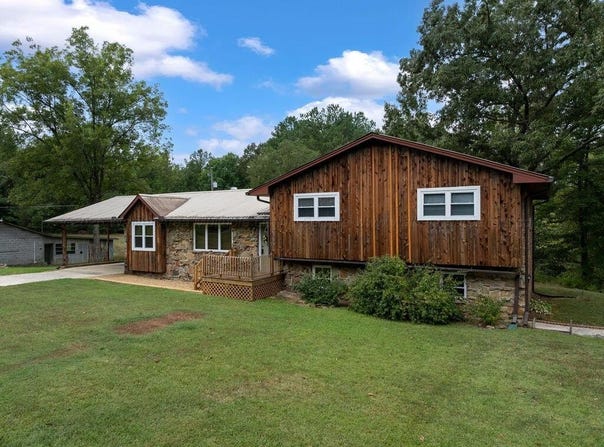 846 MOON Rd, Jasper, AL 35501