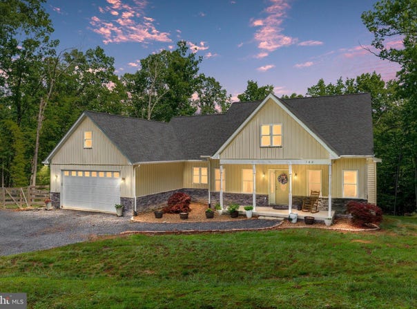 160 CAMP DAVID CT, LINDEN, VA 22642
