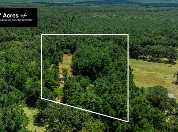1255 CR 256, San Augustine, TX 75972