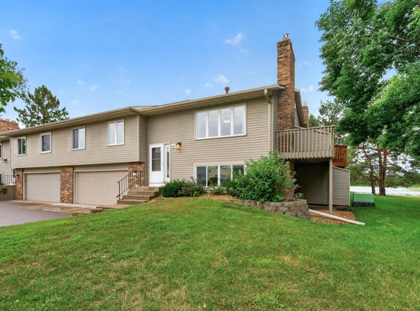 9974 106th Place N, Maple Grove, MN 55369