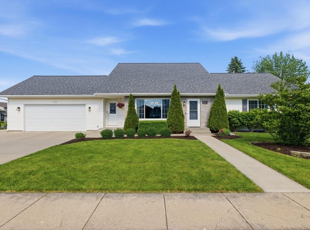 1000 Monteray Lane, Waunakee, WI 53597