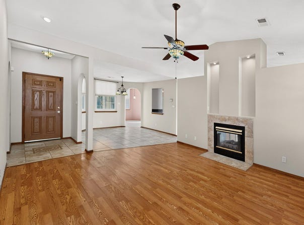 2881 Chessman Drive SE, Rio Rancho, NM 87124