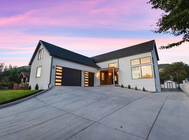165 S 200 E, Pleasant Grove, UT 84062