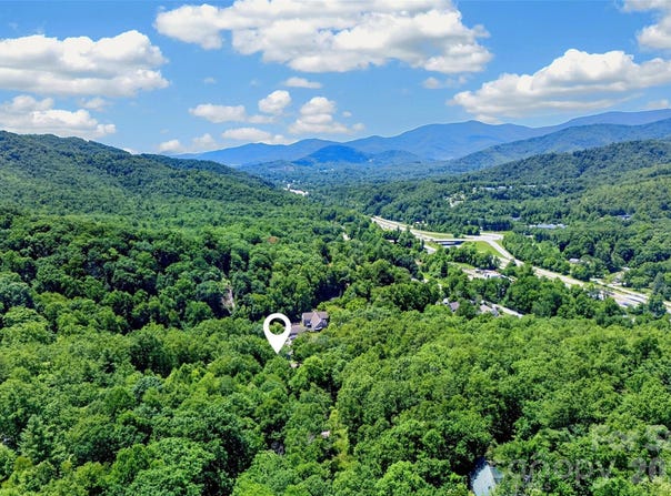 Durham Avenue, Black Mountain, NC 28711